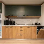 Semesterbostad Premium House 5 *