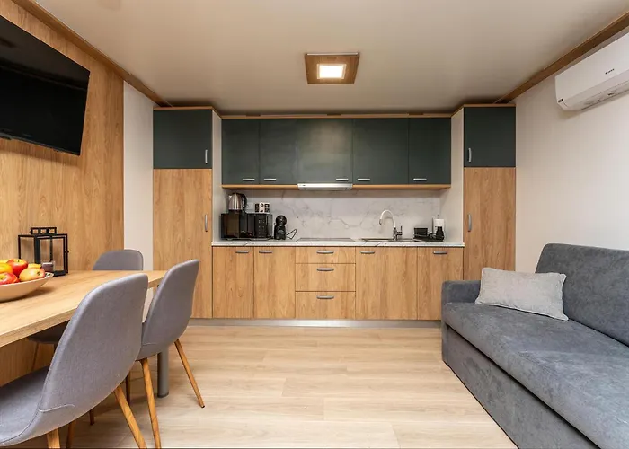 Premium Holiday House 5 Привлака